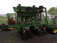 Сеялка John Deere 750А, 4-х метр. б/у